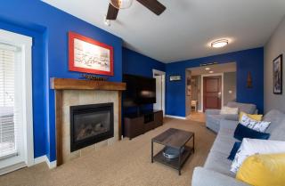 Premium Unit 4466 - One Bedroom withKitchenette - Fraser Crossing Founders Pointe condo - 0