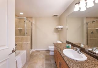 Premium Unit 4547 - One Bedroom withKitchenette - Fraser Crossing Founders Pointe condo - 1