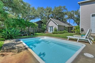 Outdoor Oasis and Grills Ultimate Rockport Home! - Rockport - 9
