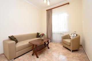 Forest Hills - Erevan - 2