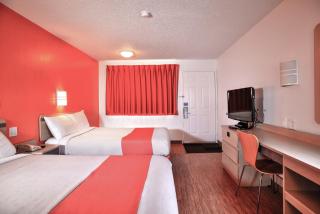 Motel 6-Saint Joseph, MO - Saint Joseph - 6