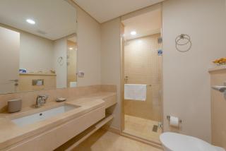 Elegant 2-Bedroom Apartment in Mangroovy, Pool & Beach - Hurghada - 5