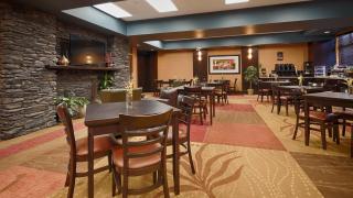 Best Western Bonnyville Inn & Suites - Bonnyville - 5