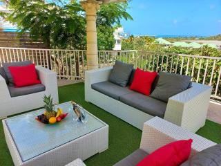 Spacious Villa with Ocean and Mountain view-4 beds - Cul de Sac - 9