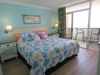 2 Story Direct Oceanfront Penthouse- Sandy Beach Resort 1116- Sleeps 6! - 9