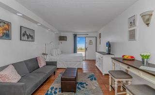 Direct Ocean Front King Suite! Sea Mist Resort 20102 - Perfect for 2-4 guests! - Myrtle Beach - 9