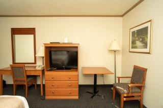 Days Inn by Wyndham Drayton Valley - Drayton Valley - 7
