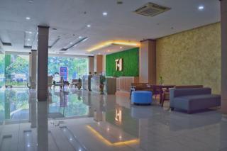 Terraz Tree Hotel Jakarta - Jakarta - 4
