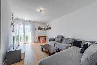 Modern 90 m2 apt with balcony w the sea view - 6