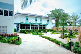 ONE Chumphon Hotel - 1