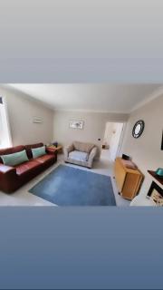 Sandown Seaside apartment First Floor - Sandown - 8