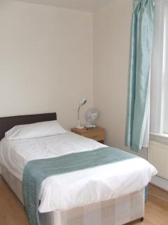 Cedars House Hotel - Croydon - 1