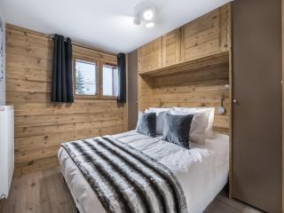 Appartement moderne à Méribel avec accès direct pistes, piscine et spa - FR-1-566-18 - Les Allues - 2