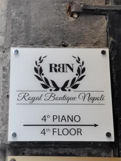 Royal Boutique Napoli - Naples - 6