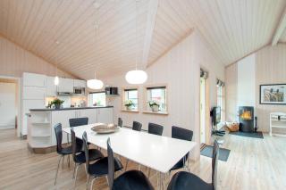 Resort 2 Surfer's Residence E 8 - 2