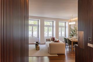 Wonderful 2BR Duplex Near River by LovelyStay - Porto - 5