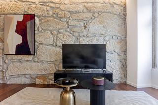 Wonderful 2BR Duplex Near River by LovelyStay - 4