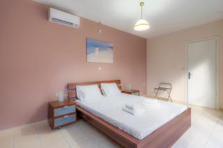 2 bedroom renovated apartment with a view - Atene - 5