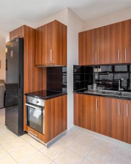2 bedroom renovated apartment with a view - Atene - 4