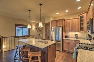 Walkable Bigfork Townhome Fish, Hike and Ski! - Bigfork - 3