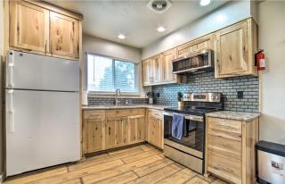 Cozy Townhome Near Dtwn, Hospital and College! - 4