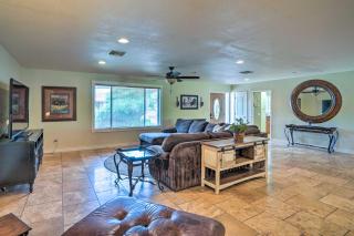 Modern Glendale Desert Destination with Patio! - 7
