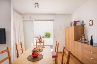 Apartment Zenta with terrace and sea view, 4 min walk to the beach - Split - 3