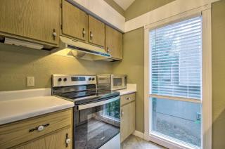 2 Decks and Pool Access Osage Beach Retreat - Osage Beach - 1