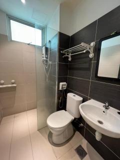 8pax Mount austin Midori Green homestay - Johor Bahru - 5