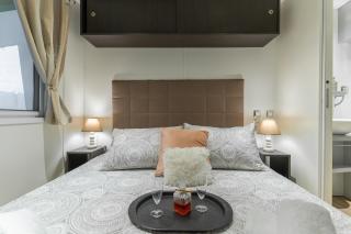 Olive Grove Villa by the Beach - Thorikón - 2