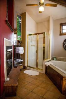 Sundance Suite, 1 Bedroom with fireplace Dogs OK - 7