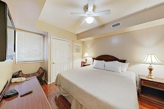 River View Suite 203 - 4