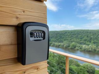 Chatka - B - Vyhlídka nad řekou - 4