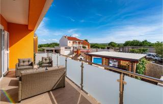 3 Bedroom Gorgeous Home In Pridraga - 9