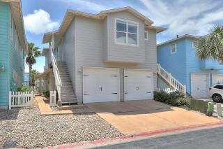 Bahama Mama - Port Aransas - 8