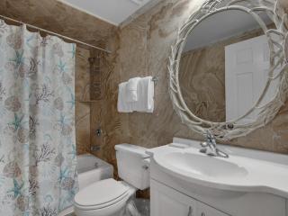 Jade East Towers 0630 by Newman-Dailey - Destin - 1