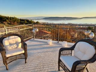 The View Split. Highlight with Roof-Top-Terrace and Pool - Kaštela - 8