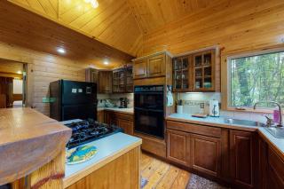 Gail's Lodge - Joseph - 1