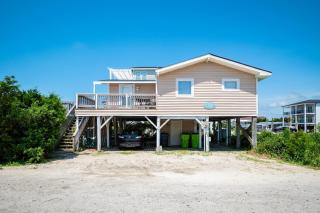 At Turtle Cottage by Oak Island Accommodations - Oak Island - 0