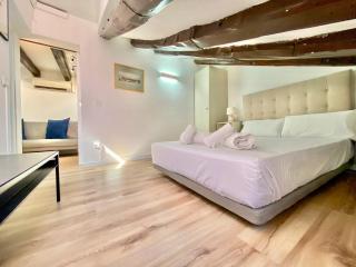Charming Malasaña Attic - Madrid - 3