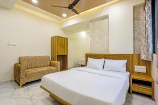 Sai Sagar Lodging & Boarding - Ulhasnagar - 8