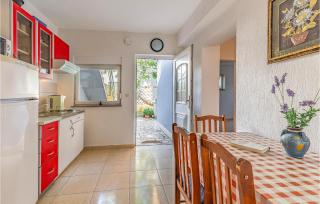 Cozy Apartment In Medulin With Wifi - 6