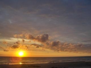 Appartement 3* face mer avec balcon, cuisine équipée, parking privé, proche club nautique - FR-1-672-3 - 2