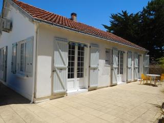 Maison à 100m de la plage, 6 pers, équipement complet, patio & parking, proche centre-ville - FR-1-476-186 - 1