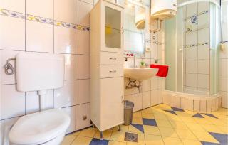 Cozy Apartment In Medulin With Wifi - 9