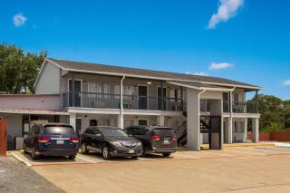 Quality Inn Madisonville - 5
