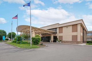 Clarion Inn Elmira-Horseheads - 8