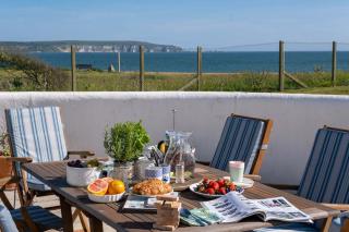 Needles Point - Milford on Sea - 8