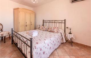 Gorgeous Home In Monticello Amiata - Monticello - 3