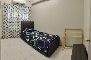 NurIzz Condostay Homestay Pantai Puteri Melaka - 1